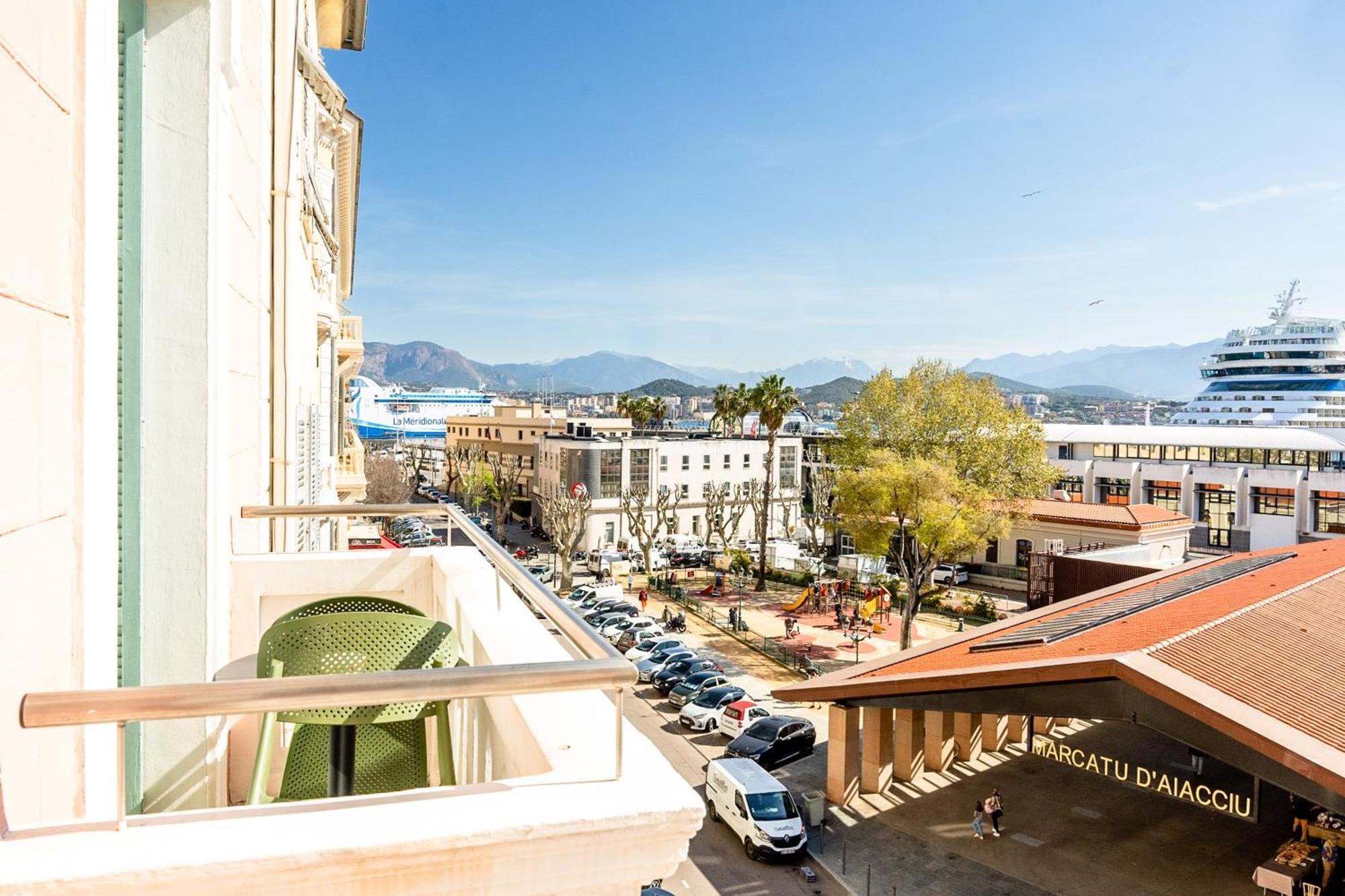 Hotel Du Golfe Ajaccio  Esterno foto